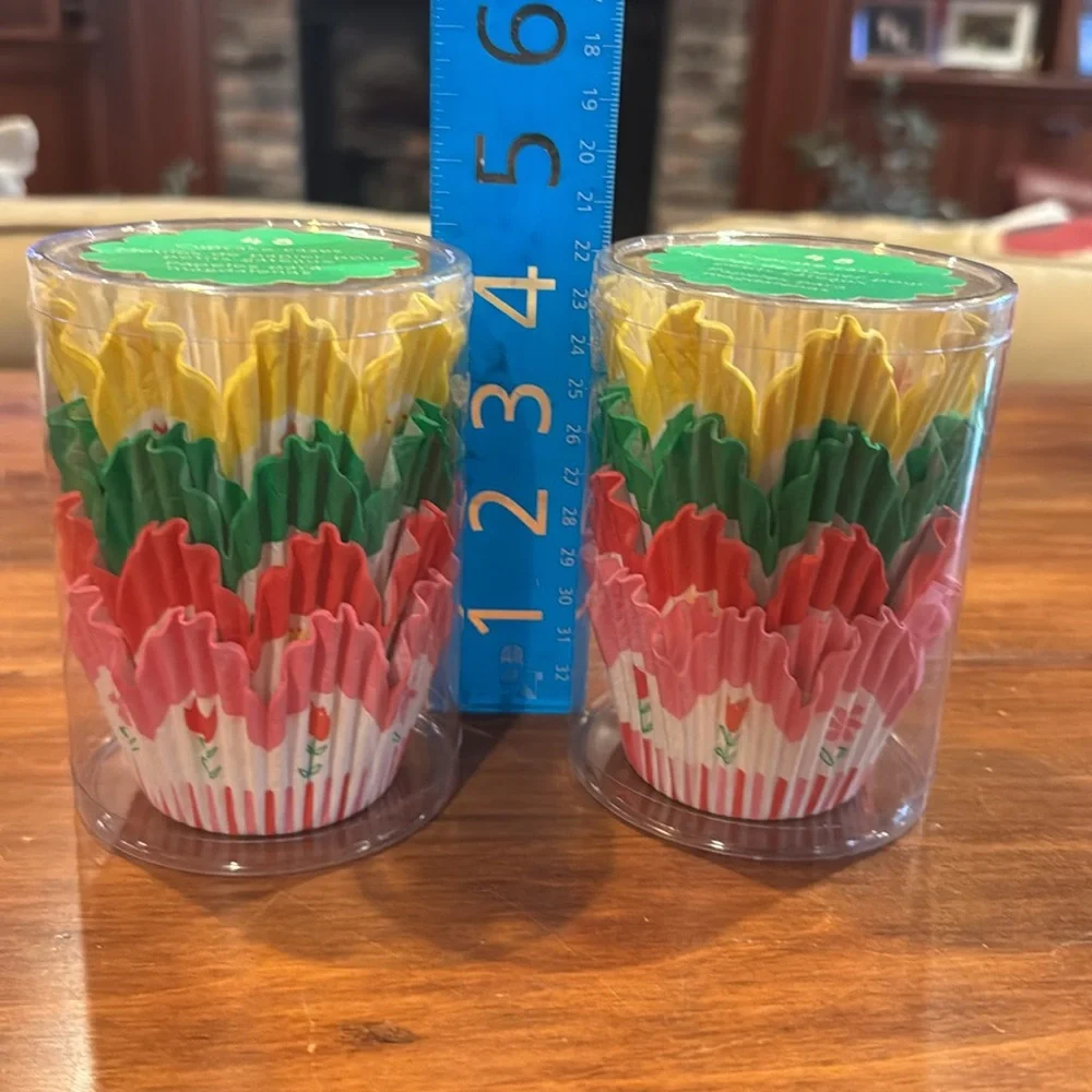 NWT 96 Crate&Barrel Spring Cupcake Papers Paper Cup Cases Floral 2 Pack 48 Each